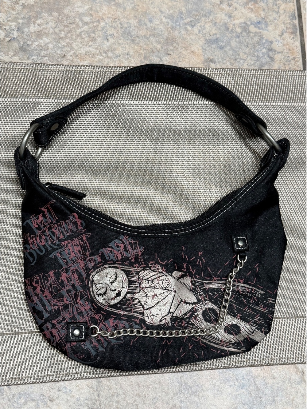 90s “Nightmare Before Christmas” Touchstone Sally Black Crescent Chain bag NEW